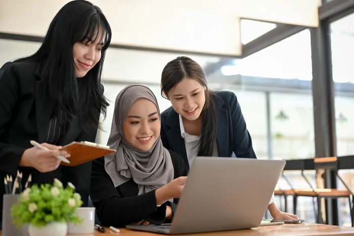 Working professionals improving English communication skills