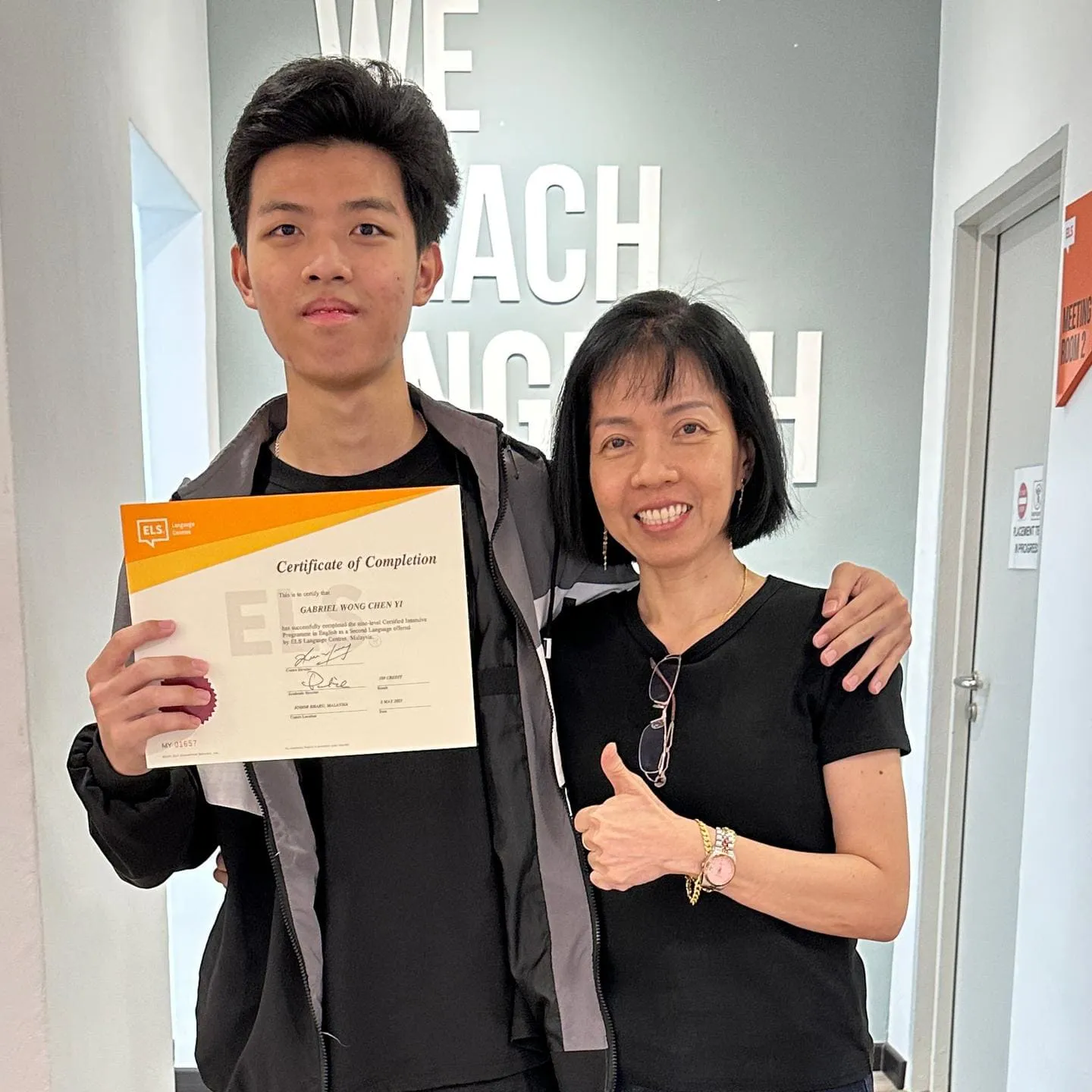 Gabriel Wong Chen Yi (Son) & Hii Lu Yung (Mother)